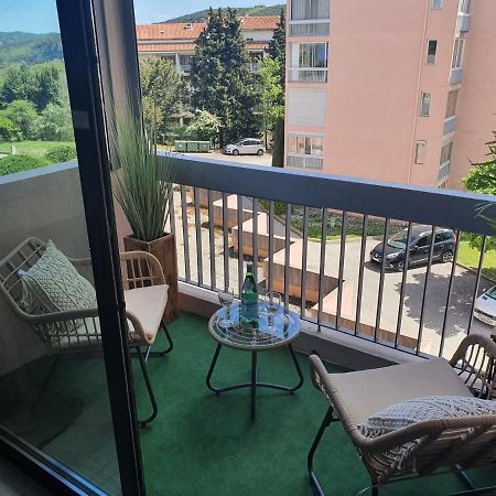 L'Exotique ! Apartment Greoux-les-Bains Bagian luar foto