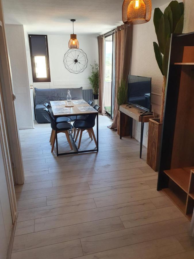 L'Exotique ! Apartment Greoux-les-Bains Bagian luar foto